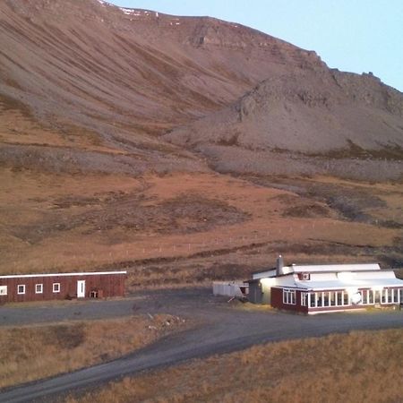 Gil guesthouse Budardalur Eksteriør billede