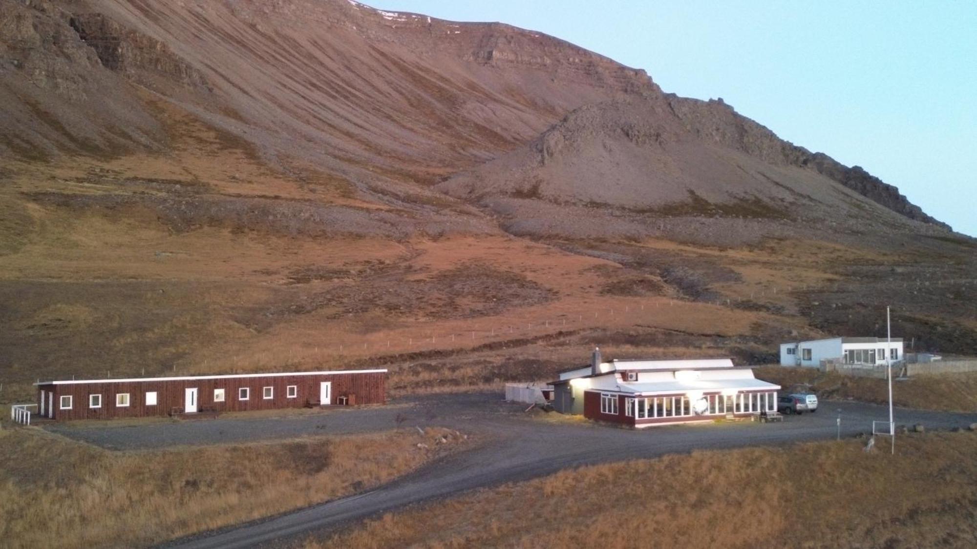 Gil guesthouse Budardalur Eksteriør billede